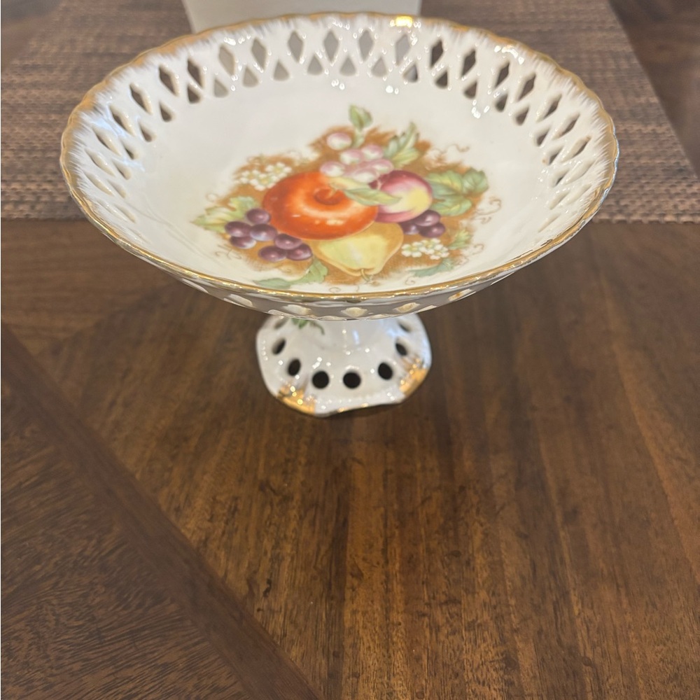 Lefton Fruit Design Porcelain Reticulated Compote Pedestal with Gold Accents